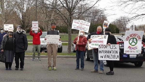 U.S. Citizens Demand Trump to Halt Sanctions Against Venezuela