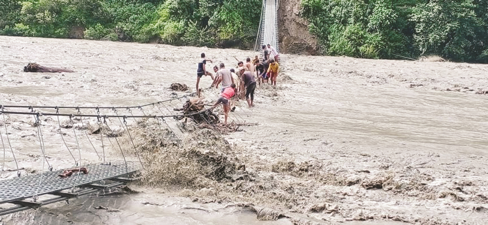 Rain Disaster Toll Reaches 42 With 17 Missing
