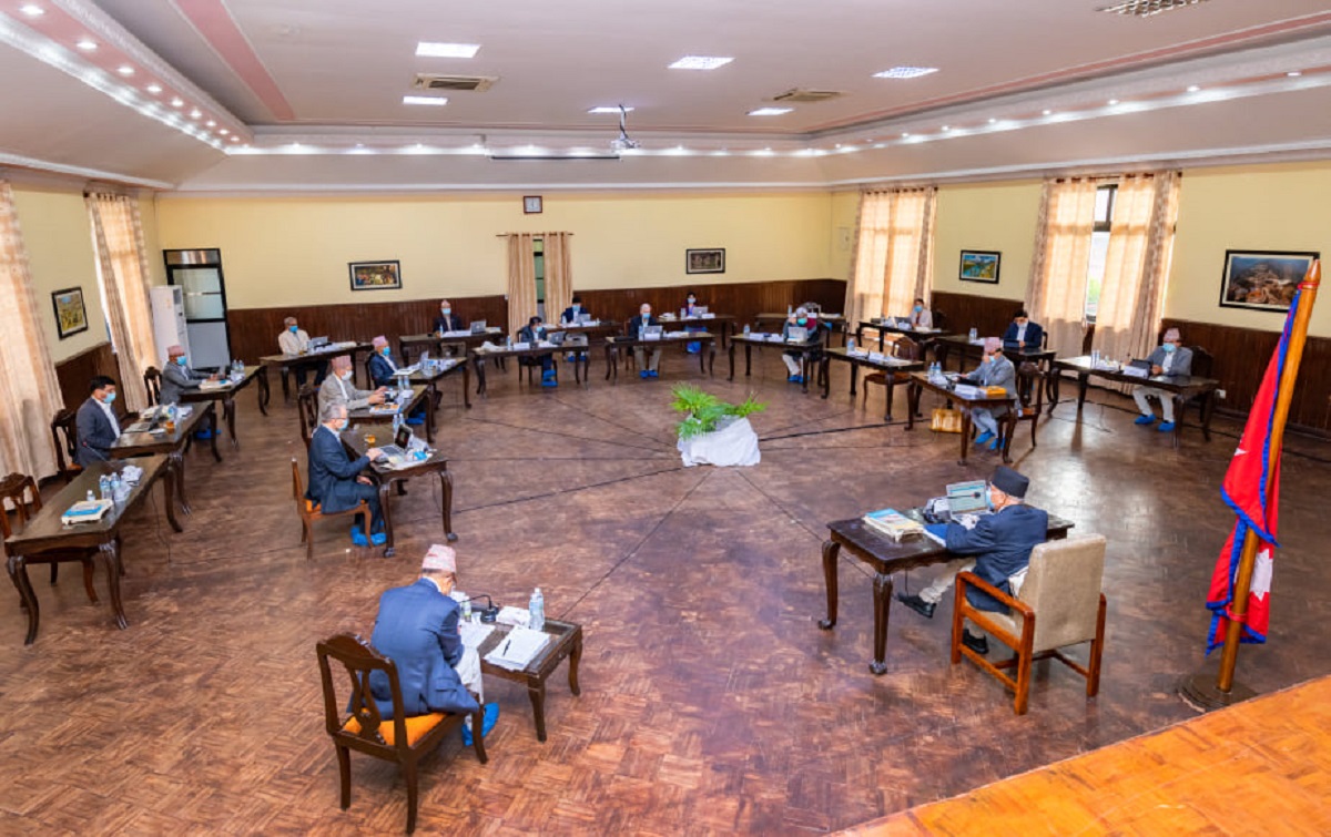 Flights, Long-distance Bus Services Suspended Until August 31