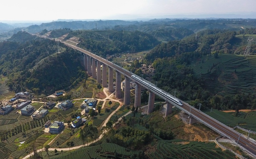 Xi Jinping Stresses Building High-quality Sichuan-Tibet Railway