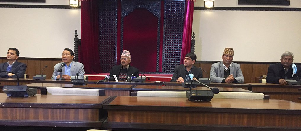 Seven Ministers Of Government Resign En Masse